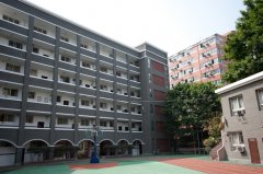 重庆沙坪坝中学柔性饰面砖工程案例